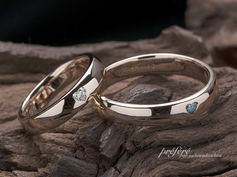ハートダイヤを入れたピンクゴールドのシンプルな結婚指輪｜結婚指輪・婚約指輪はオーダーメイド専門のしあわせ指輪工房で