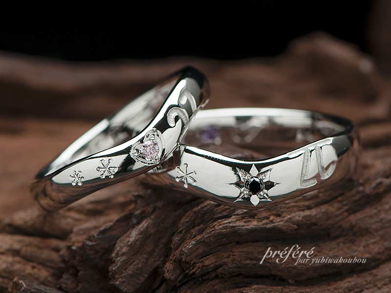 ペアデザインのマリッジリング（結婚指輪）はオーダーメイドで星座と思い出を込めてお創りしました。