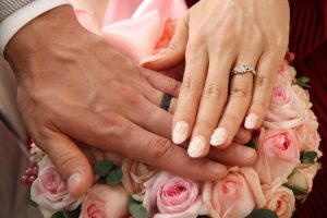 ハート形ダイヤ ブラックリング 結婚指輪