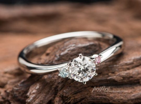 婚約指輪に添えるオシャレなカラーダイヤ