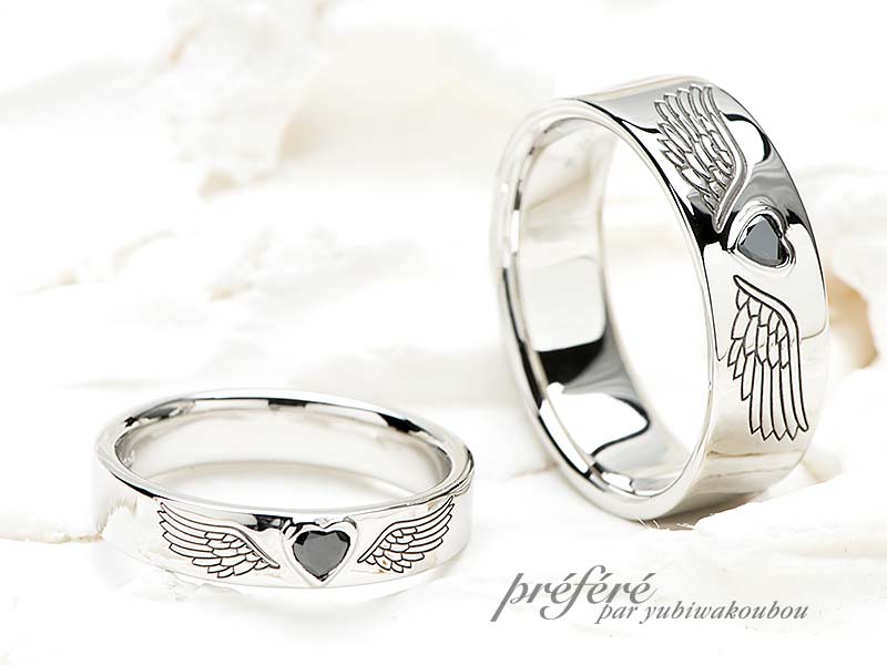 ハートのブラックダイヤと鷲の羽根の結婚指輪のオーダーメイド