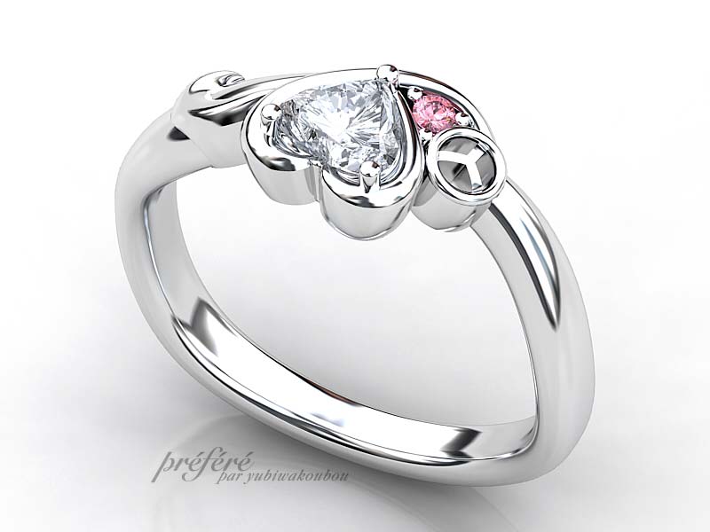 イニシャルを入れた婚約指輪オーダーはハートダイヤ＆ピンクダイヤ