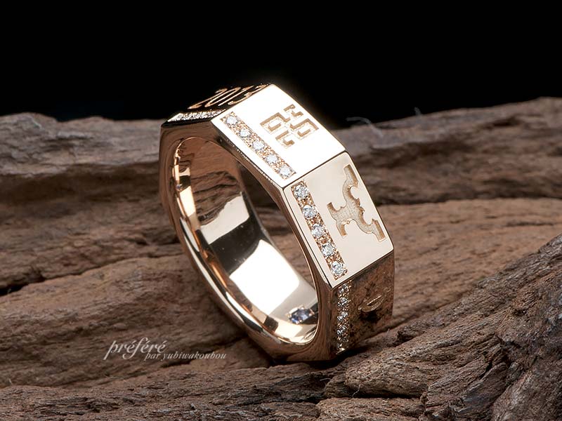 八角形の結婚指輪に８個のロゴとダイヤを入れたオーダーメイド