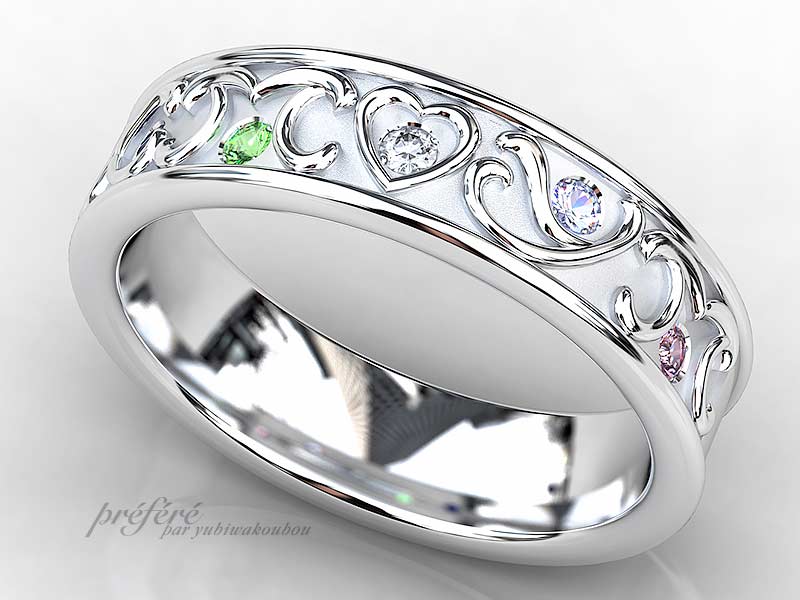 結婚１０周年の指輪は家族のイニシャルとお誕生石を入れてオーダーメイド