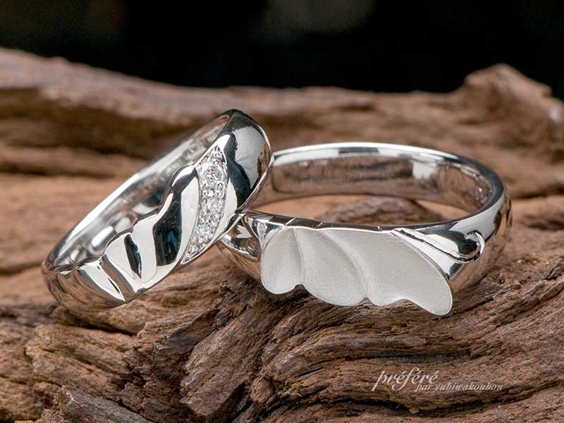 蝶をデザインしたオーダーメイドの結婚指輪