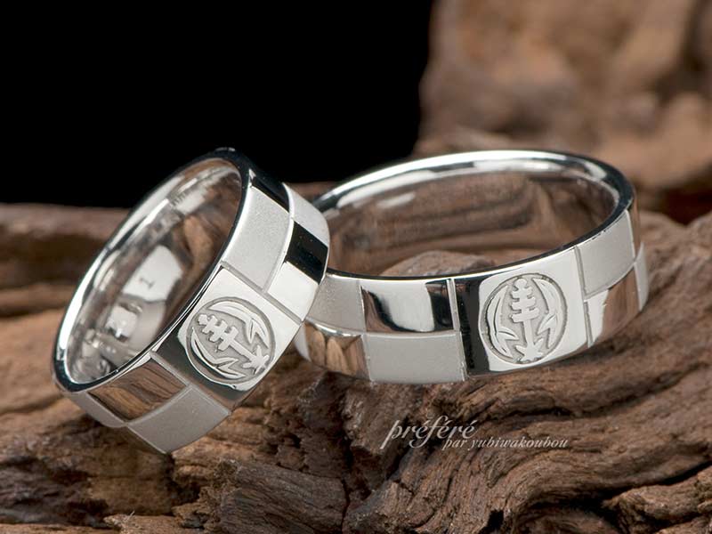 家紋と市松模様をデザインしたオーダーメイドの結婚指輪