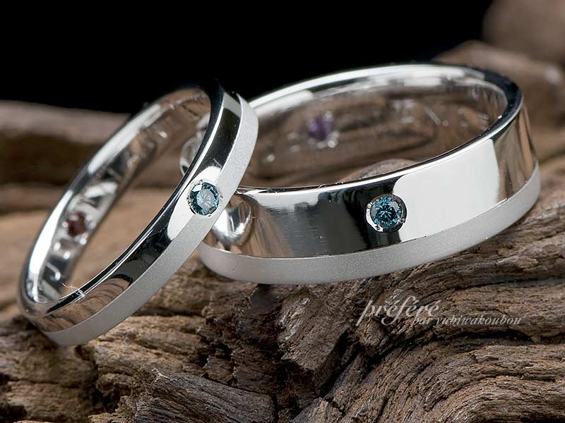 ブルーダイヤを入れたシンプルなデザインの結婚指輪オーダー