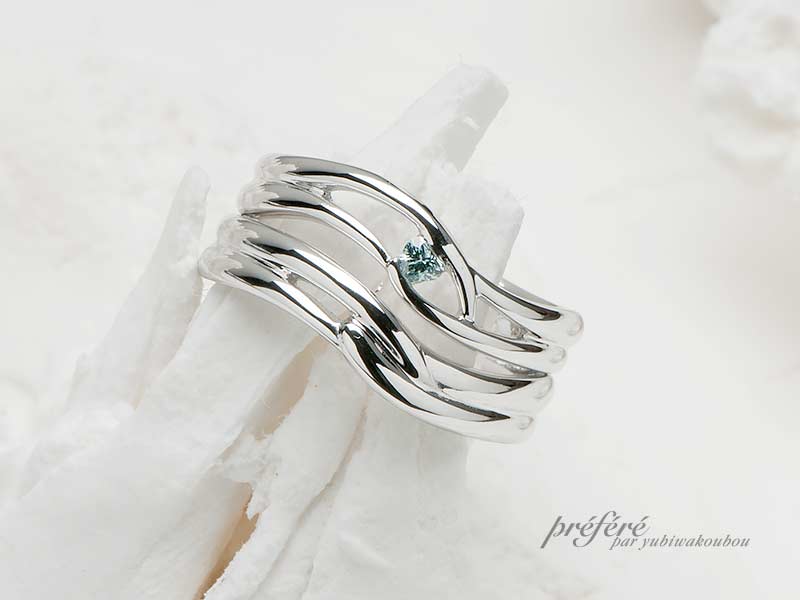 マリッジリング（結婚指輪）　オーダーメイド　ハート型ダイヤ