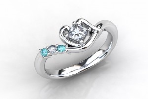 婚約指輪は四角いプリンセスダイヤとイニシャルでオーダーメイド