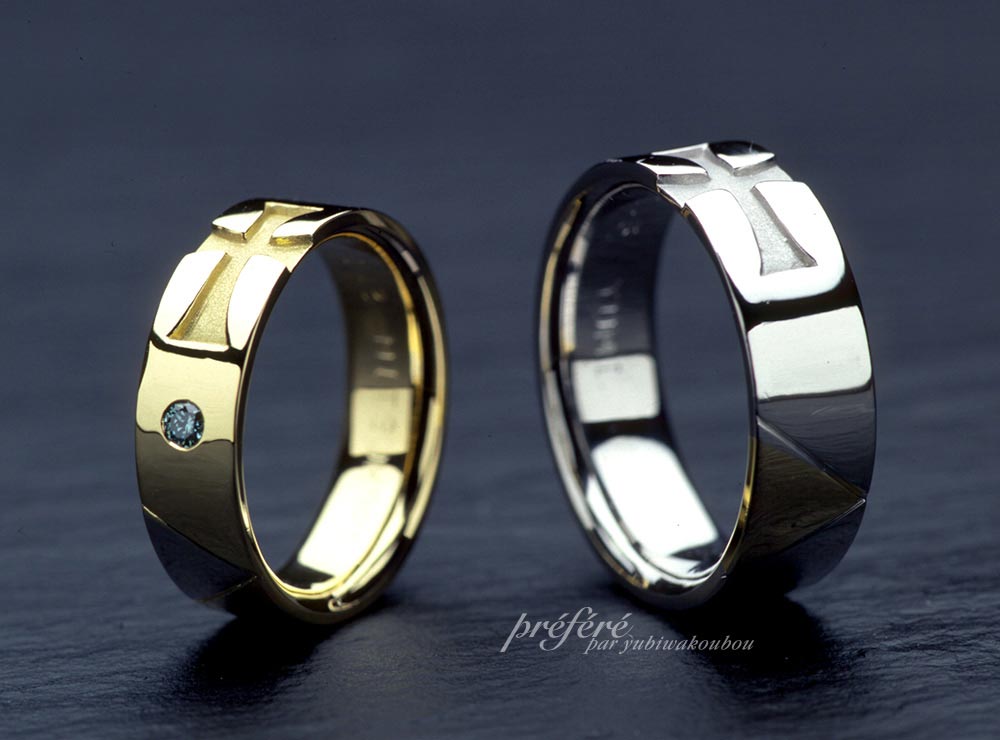 クロスモチーフの結婚指輪オーダーメイド