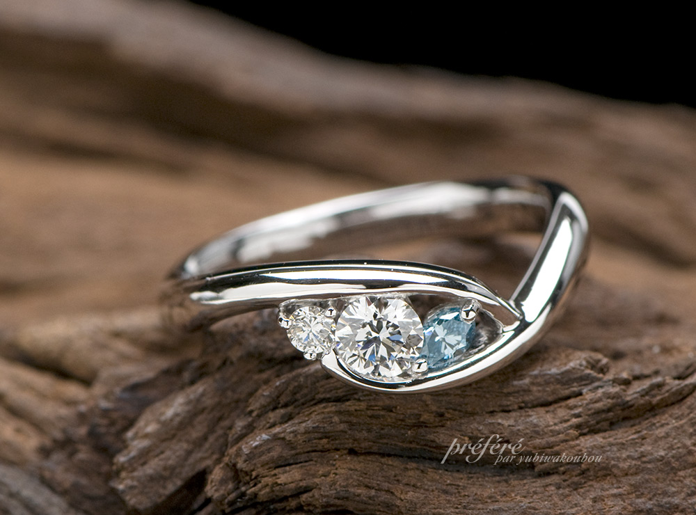立爪ダイヤリングをオリジナル婚約指輪にリフォーム