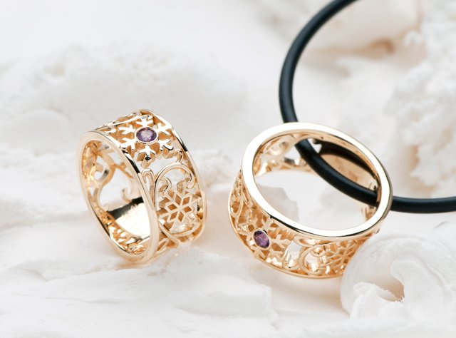 雪の結晶 結婚指輪オーダー