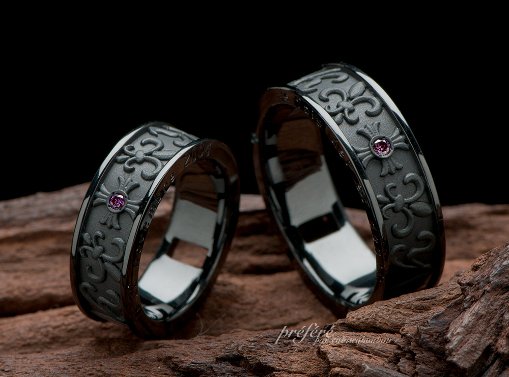ゆりの紋章 結婚指輪オーダー,ブラックリング 結婚指輪オーダー,クロス 結婚指輪オーダー