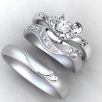 ラッコモチーフの婚約指輪と重ねづけする結婚指輪のオーダーメイド