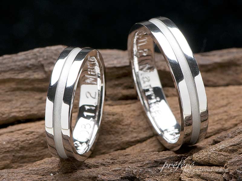 シンプルなペアの結婚指輪はフルオーダー