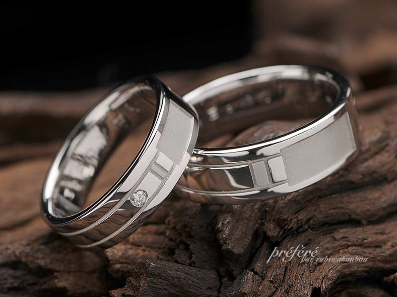 走り幅飛びのピットをイメージしたデザインの結婚指輪はオーダーメイド