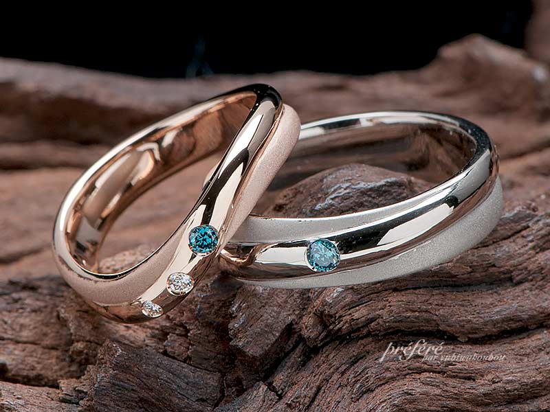 流れ星をデザインしてブルーダイヤを入れたペアの結婚指輪はオーダーメイド