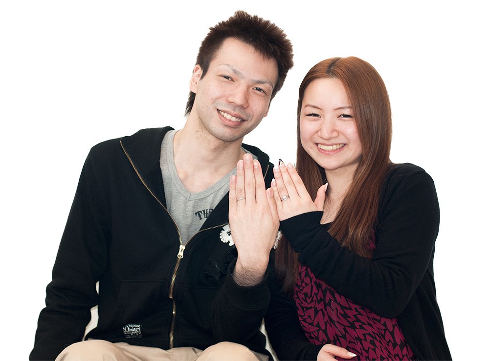 婚約指輪と結婚指輪をオーダーでお作り頂いたお客様