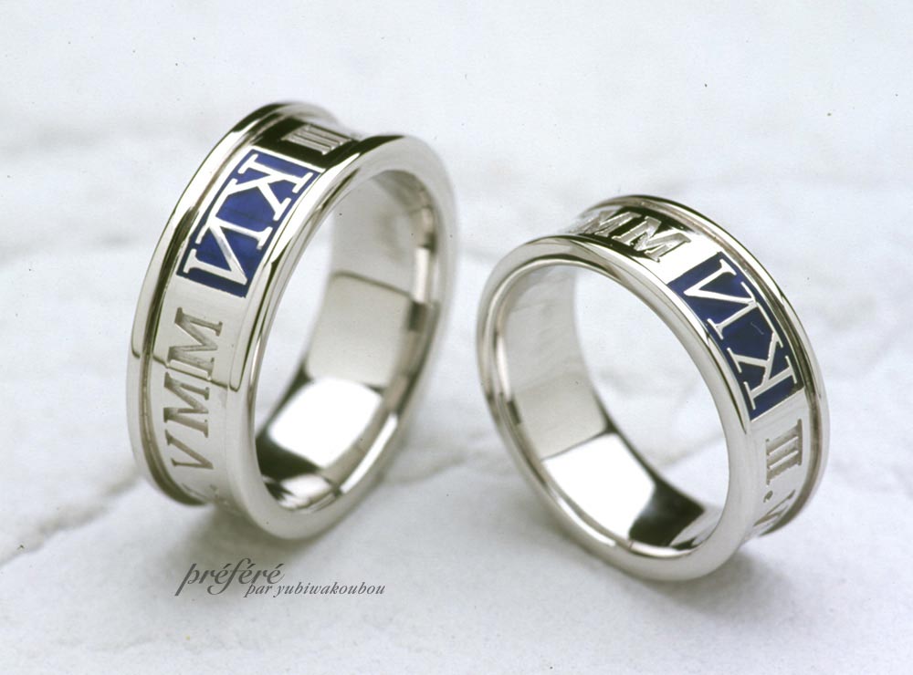 ローマ数字とイニシャルの結婚指輪オーダー