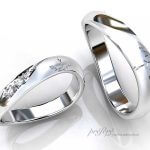 冬をイメージした雪の結晶デザインのオーダー結婚指輪