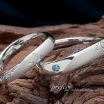 冬をイメージした雪の結晶デザインのオーダー結婚指輪