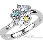 ハートダイヤで四つ葉の婚約指輪はオーダーメイド